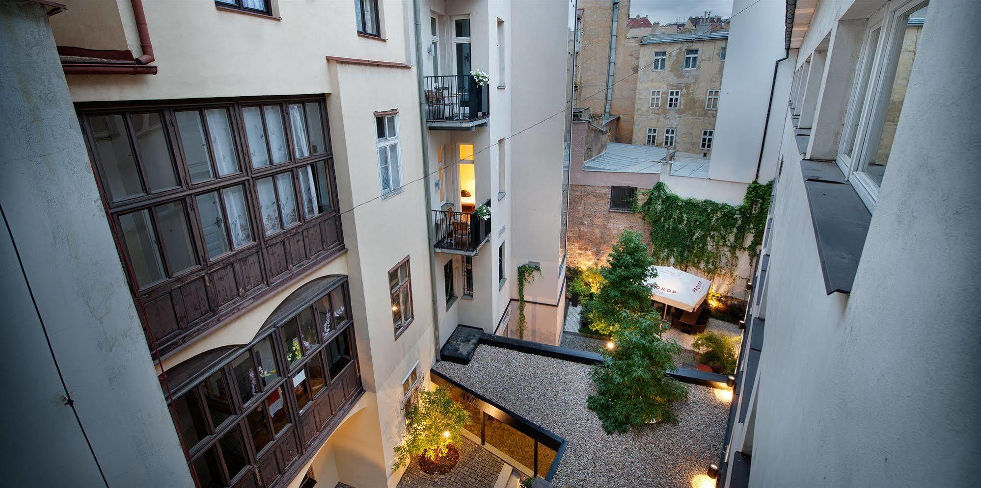 Hotel U Tří Korunek